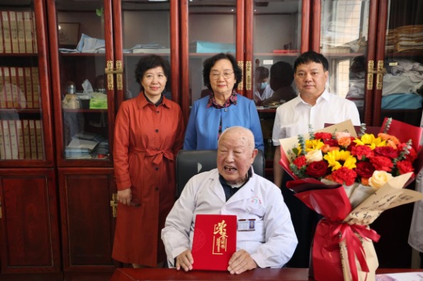 傲游截图20251112103503.jpg