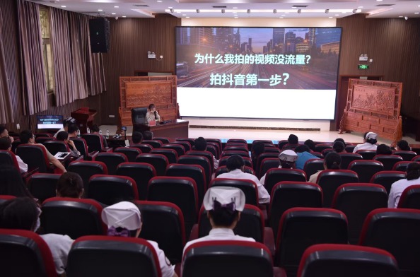 傲游截图20251112105645.jpg