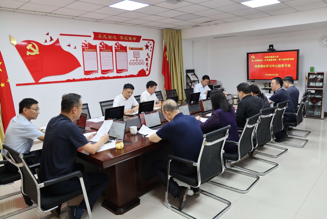 1762917865985736.jpg 傲游截图20251112112415.jpg