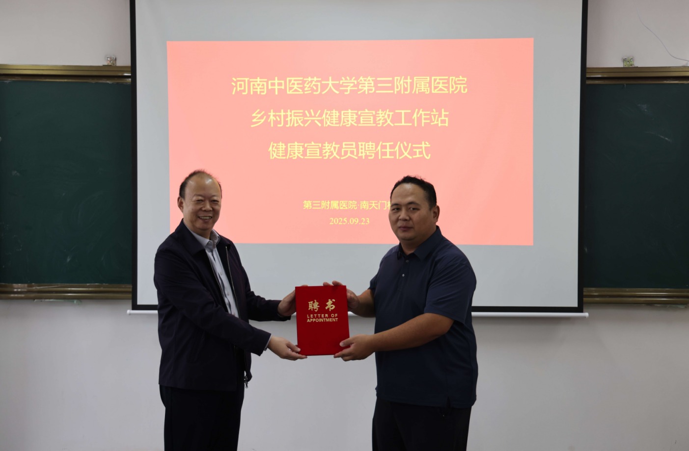 1762937027333143.jpg 傲游截图20251112164124.jpg